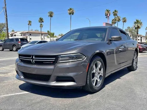 2017 Dodge Charger SE Sedan 4D