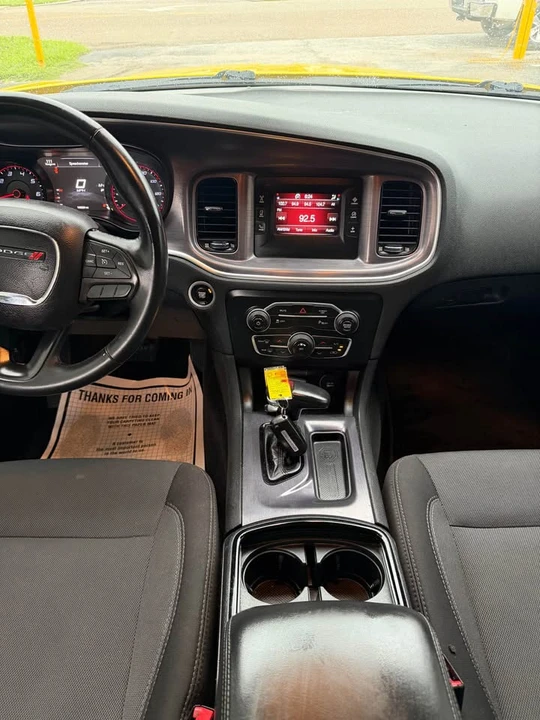 2017 Dodge Charger 7th Gen - Image 12 of 15