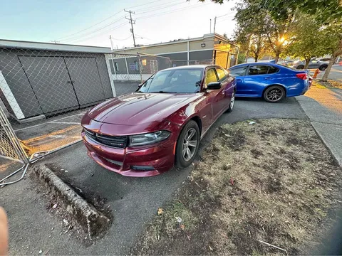 2017 Dodge Charger SE Sedan 4D