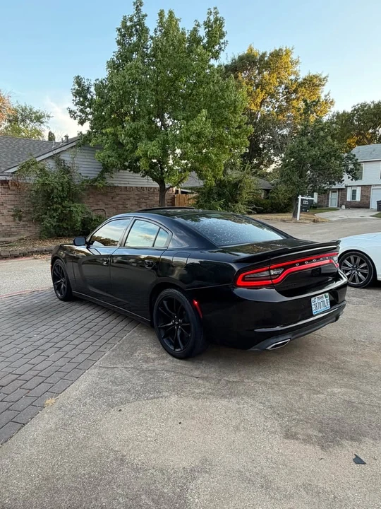 2017 Dodge Charger 7th Gen - Image 4 of 16