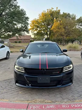 2017 Dodge Charger SE Sedan 4D