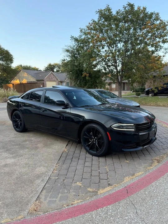 2017 Dodge Charger 7th Gen - Image 2 of 16