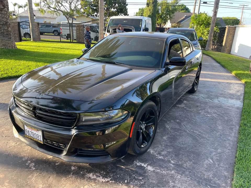 2017 Dodge Charger 7th Gen - Image 3 of 10