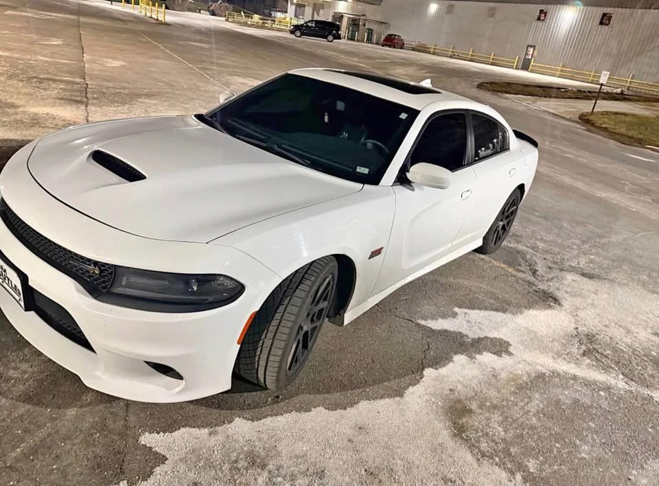 2017 Dodge Charger SRT & 392 7th Gen - Image 3 of 6