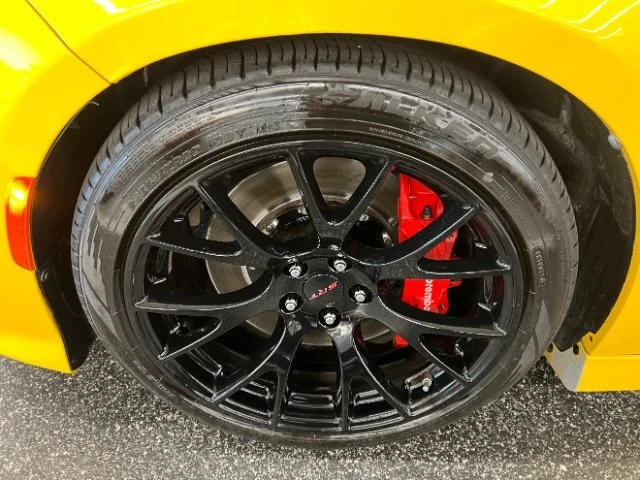 2017 Dodge Charger SRT & 392 7th Gen - Image 11 of 14