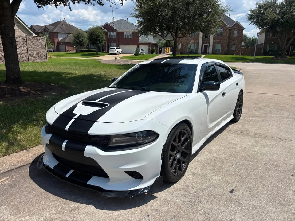 2017 Dodge Charger SRT & 392 7th Gen - Image 2 of 20