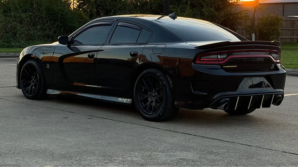 2017 Dodge Charger SRT & 392 7th Gen - Image 5 of 20