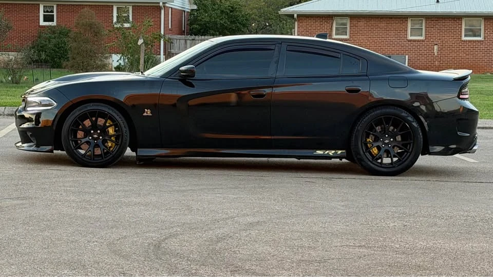 2017 Dodge Charger SRT & 392 7th Gen - Image 4 of 20