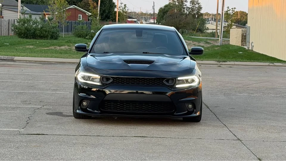 2017 Dodge Charger SRT & 392 7th Gen - Image 2 of 20