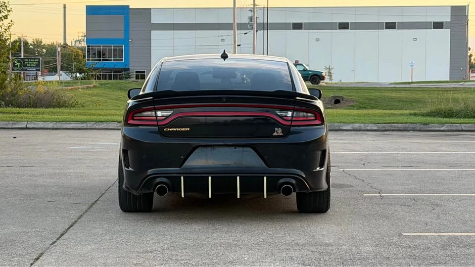 2017 Dodge Charger SRT & 392 7th Gen - Image 6 of 20