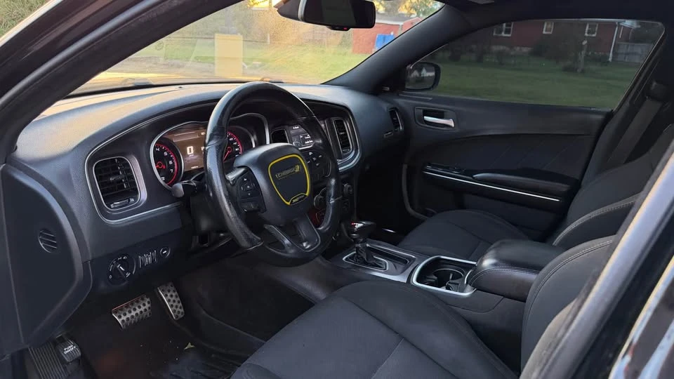 2017 Dodge Charger SRT & 392 7th Gen - Image 11 of 20