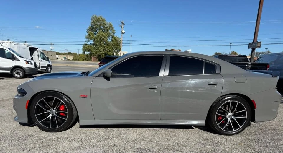 2017 Dodge Charger SRT & 392 7th Gen - Image 2 of 20