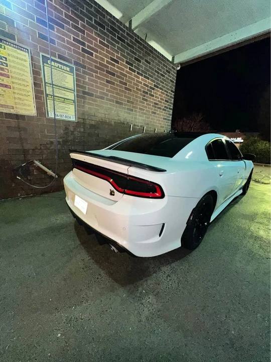 2017 Dodge Charger SRT & 392 7th Gen - Image 5 of 6