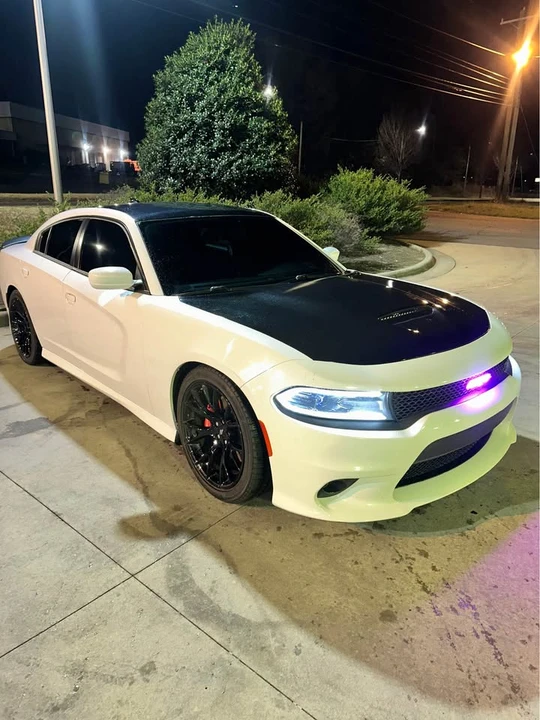 2017 Dodge Charger SRT & 392 7th Gen - Image 3 of 6