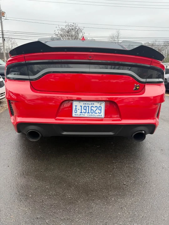 2017 Dodge Charger SRT & 392 7th Gen - Image 11 of 19
