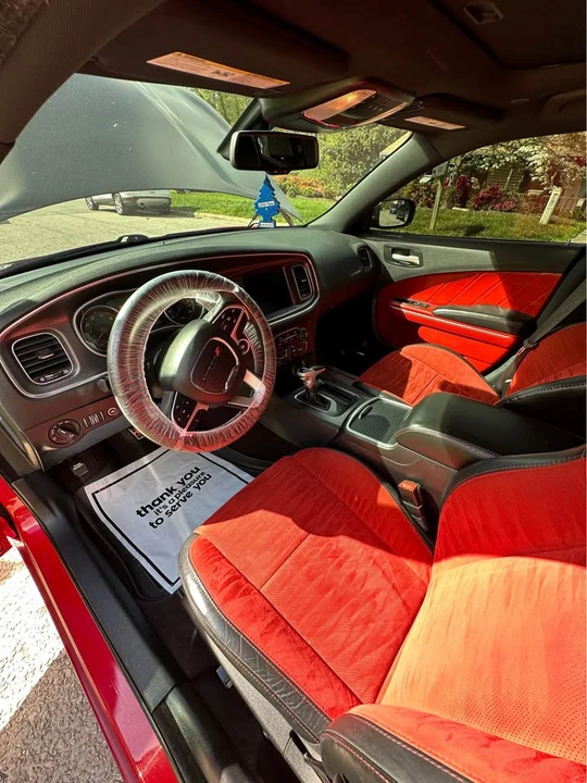 2017 Dodge Charger - Image 7 of 10