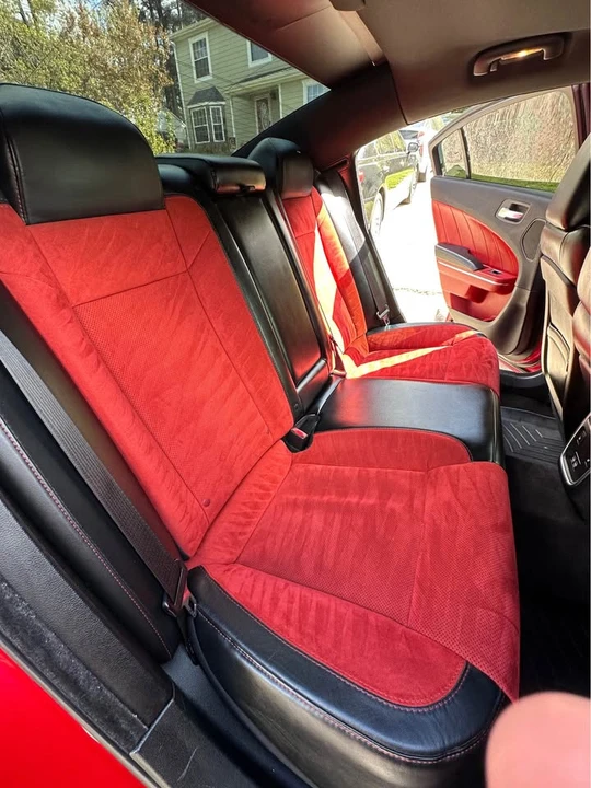 2017 Dodge Charger - Image 8 of 10