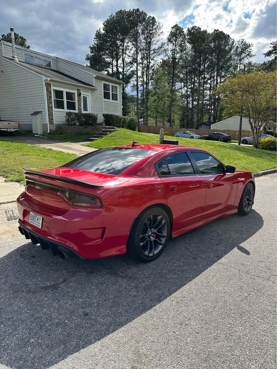 2017 Dodge Charger - Image 2 of 10