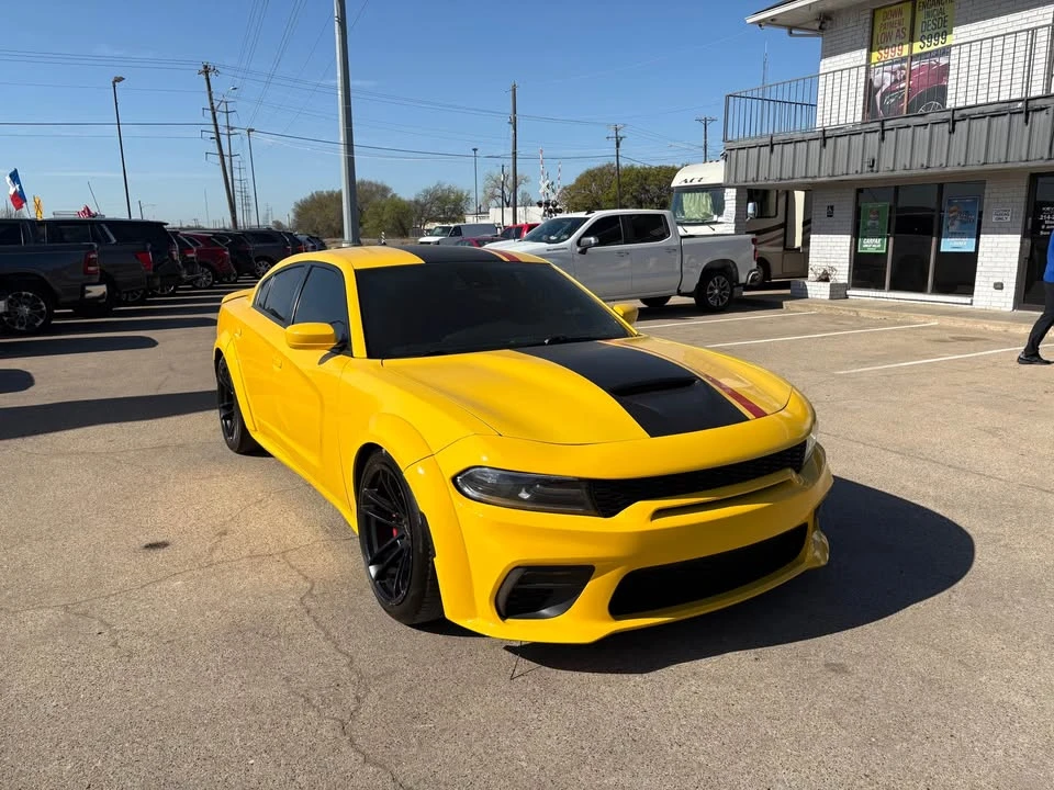 2017 Dodge Charger SRT & 392 7th Gen - Image 3 of 11
