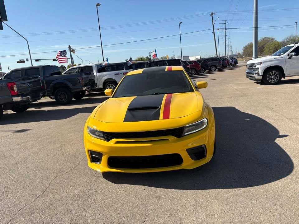 2017 Dodge Charger SRT & 392 7th Gen - Image 2 of 11