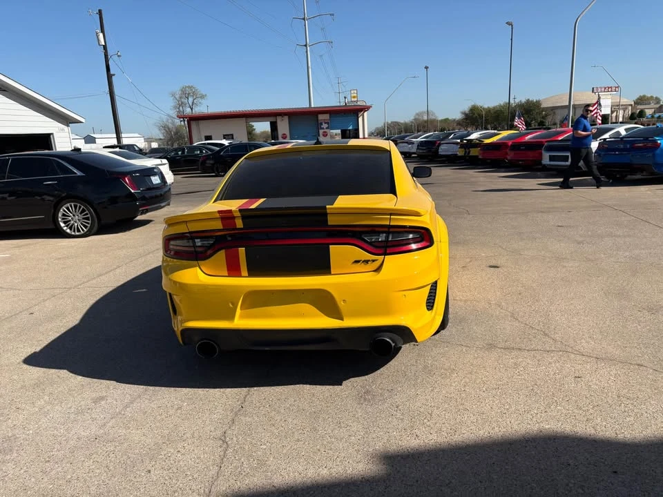 2017 Dodge Charger SRT & 392 7th Gen - Image 7 of 11