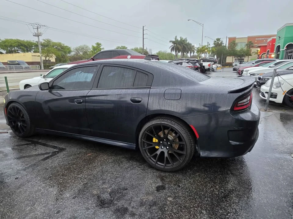 2017 Dodge Charger SRT & 392 7th Gen - Image 3 of 15