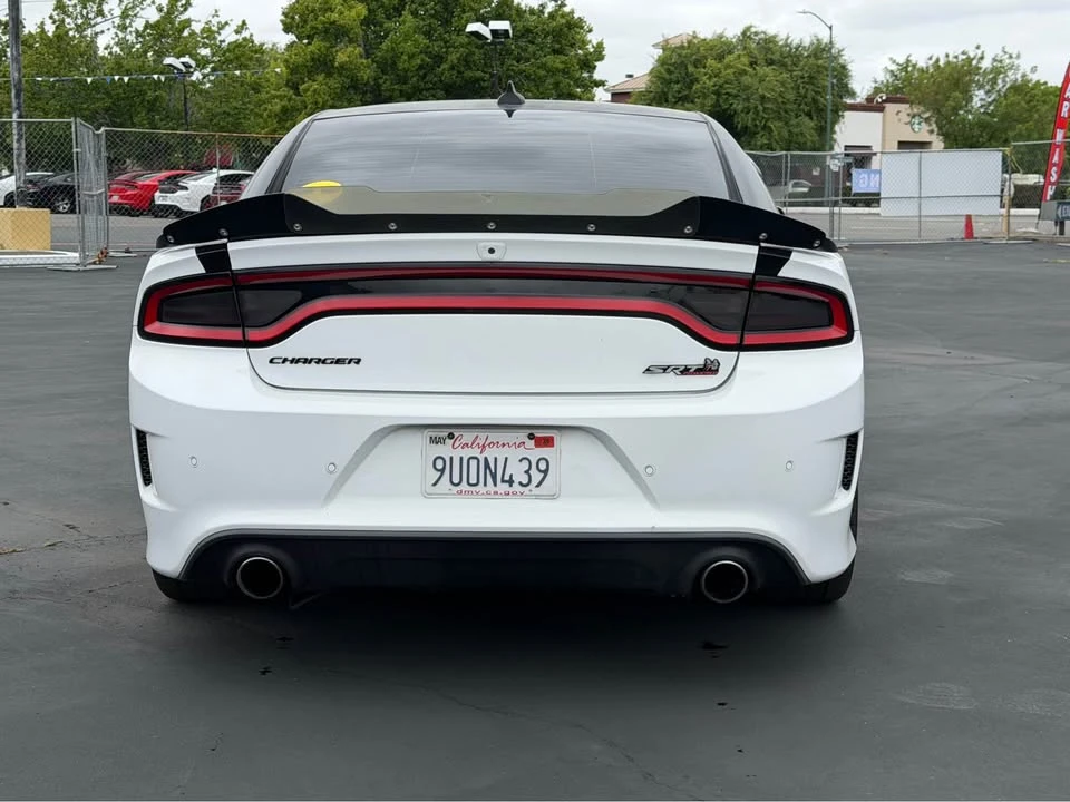 2017 Dodge Charger SRT & 392 7th Gen - Image 9 of 19