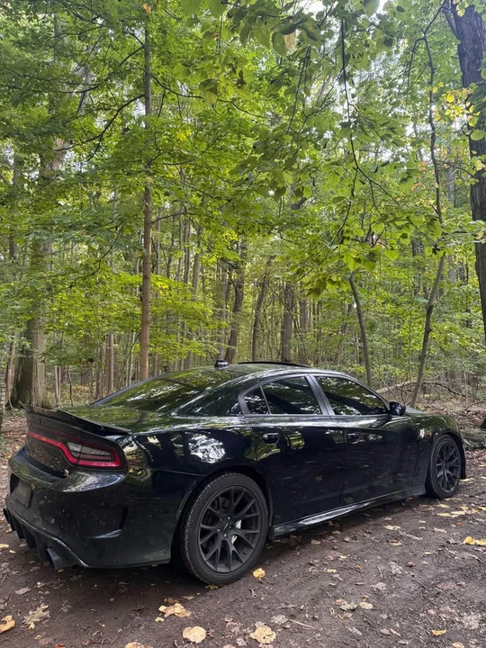 2017 Dodge Charger SRT & 392 7th Gen - Image 5 of 19