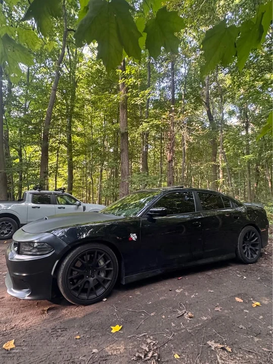 2017 Dodge Charger SRT & 392 7th Gen - Image 2 of 19