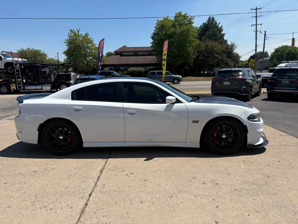 2017 Dodge Charger SRT & 392 7th Gen - Image 6 of 12