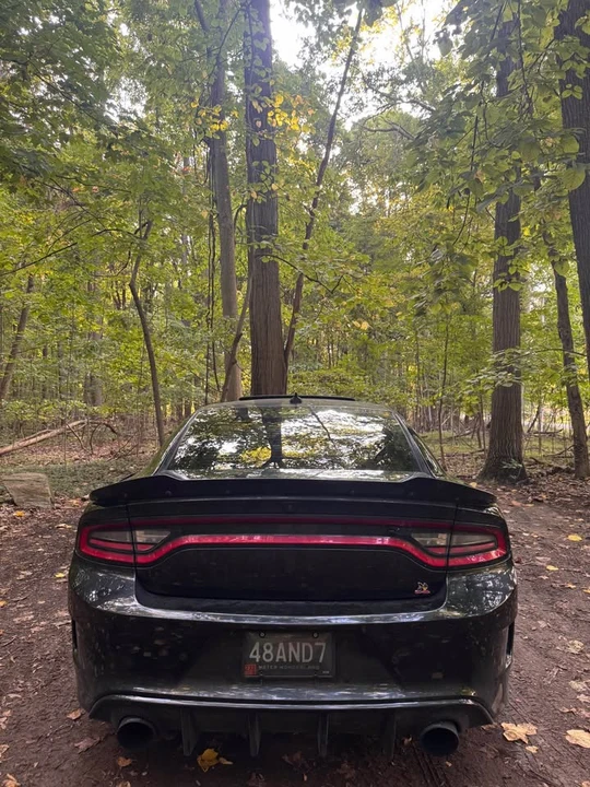 2017 Dodge Charger SRT & 392 7th Gen - Image 2 of 17