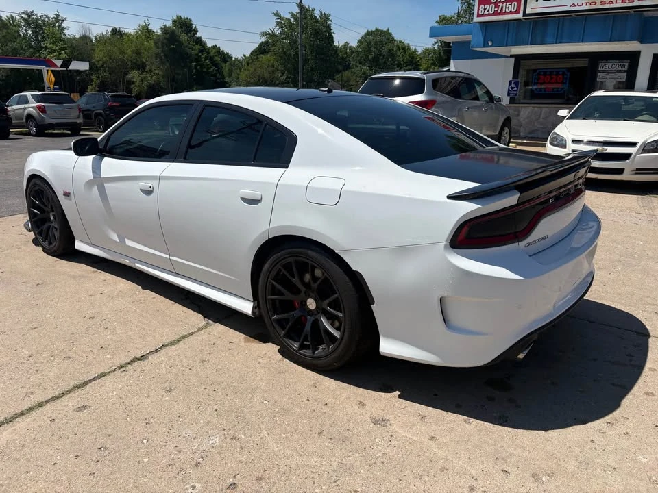 2017 Dodge Charger SRT & 392 7th Gen - Image 3 of 12