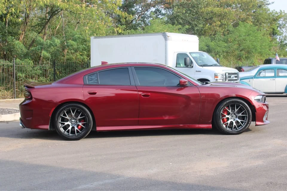 2017 Dodge Charger SRT & 392 7th Gen - Image 8 of 20
