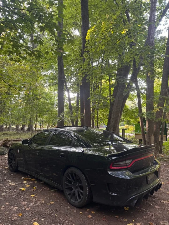2017 Dodge Charger SRT & 392 7th Gen - Image 3 of 19