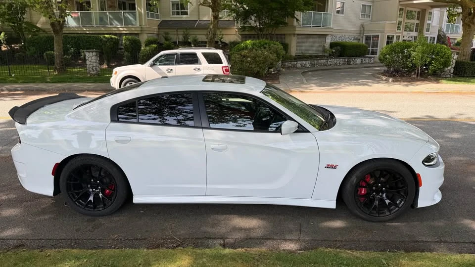 2017 Dodge Charger SRT & 392 7th Gen - Image 6 of 12