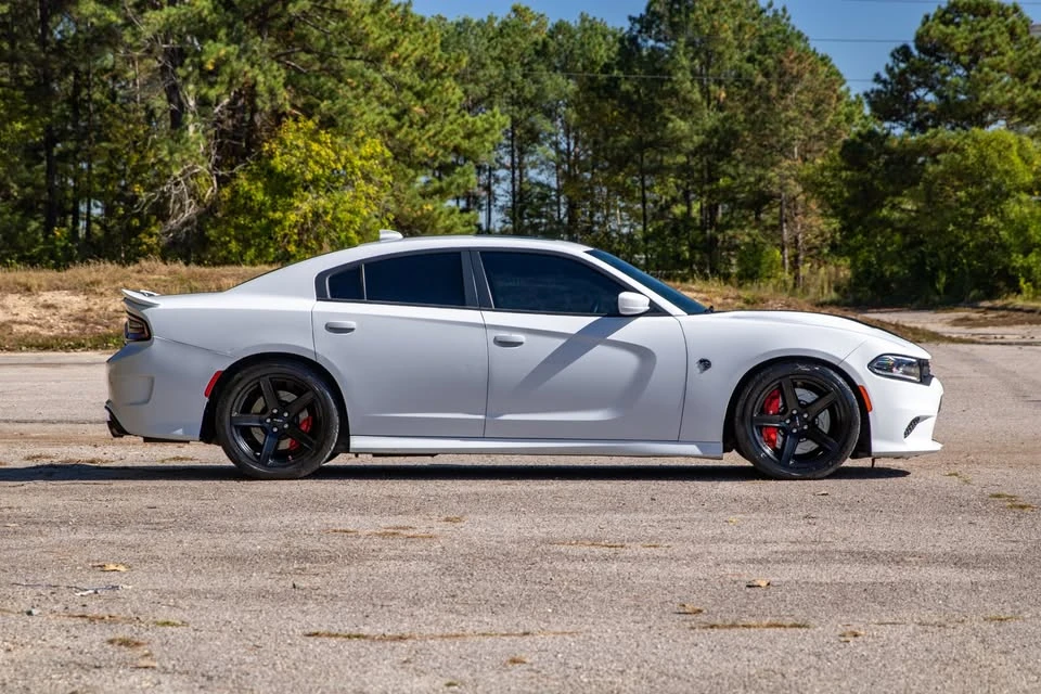 2017 Dodge Charger SRT Hellcat 7th Gen - Image 6 of 18