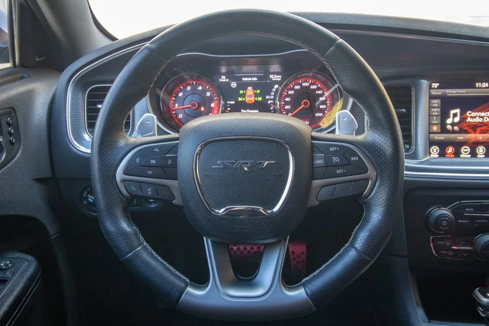 2017 Dodge Charger SRT Hellcat 7th Gen - Image 16 of 18