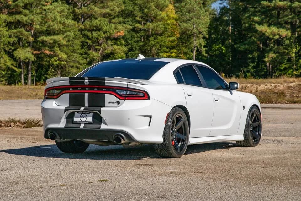 2017 Dodge Charger SRT Hellcat 7th Gen - Image 4 of 18