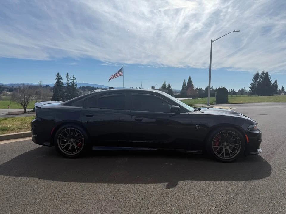 2017 Dodge Charger SRT Hellcat 7th Gen - Image 4 of 14