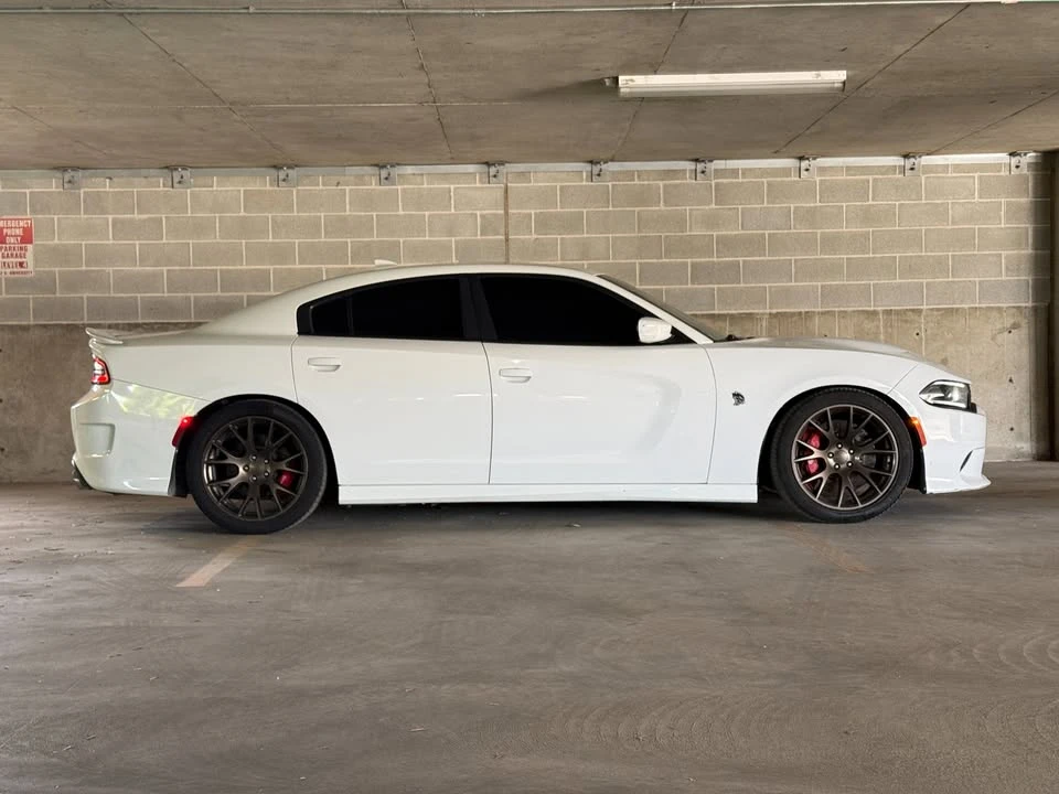 2017 Dodge Charger SRT Hellcat 7th Gen - Image 5 of 19