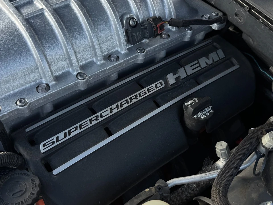 2017 Dodge Charger SRT Hellcat 7th Gen - Image 11 of 12