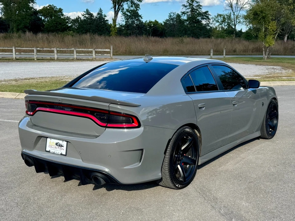2017 Dodge Charger SRT Hellcat 7th Gen - Image 3 of 12