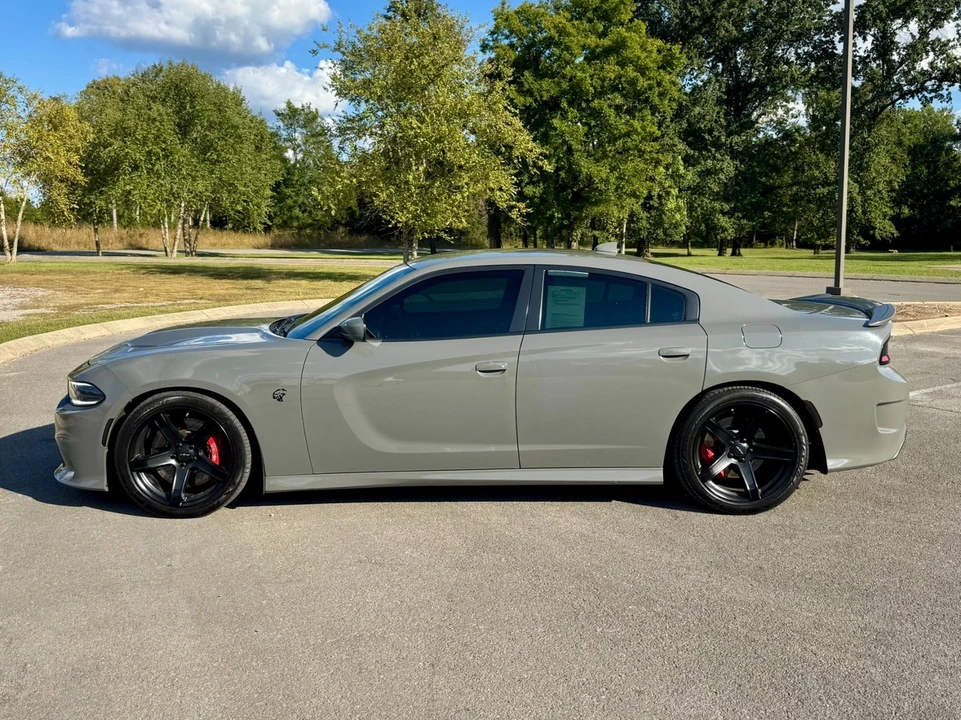 2017 Dodge Charger SRT Hellcat 7th Gen - Image 7 of 12
