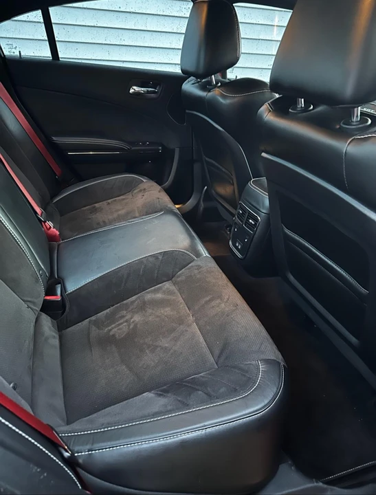 2017 Dodge Charger SRT Hellcat 7th Gen - Image 28 of 31