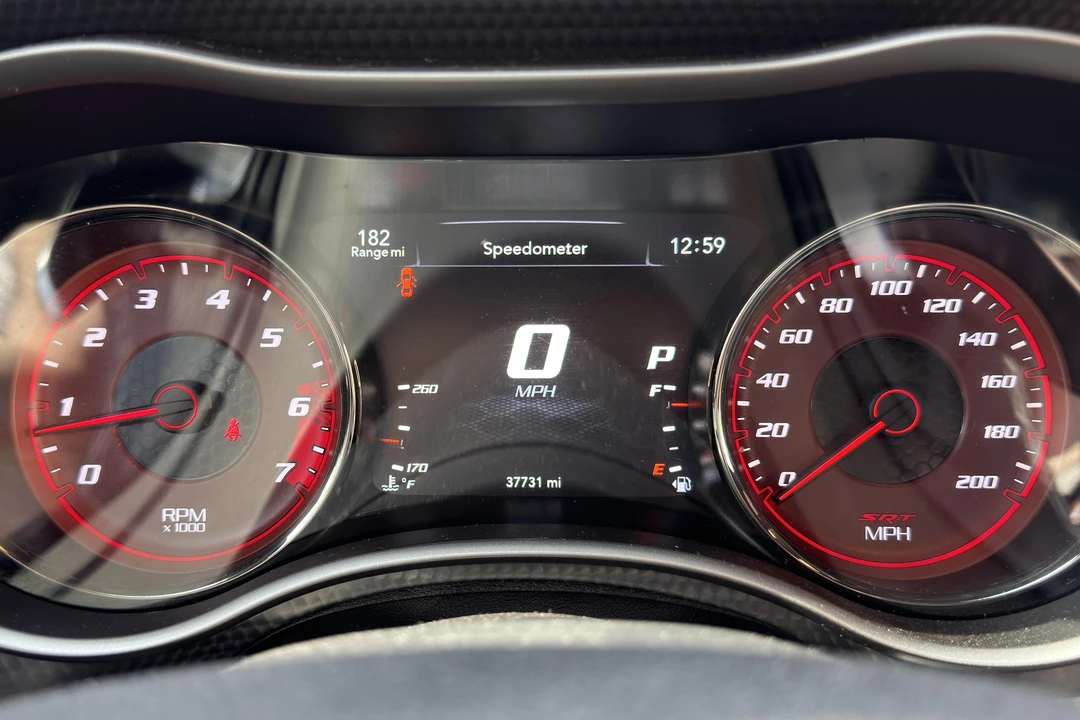 2017 Dodge Charger SRT Hellcat 7th Gen - Image 24 of 31