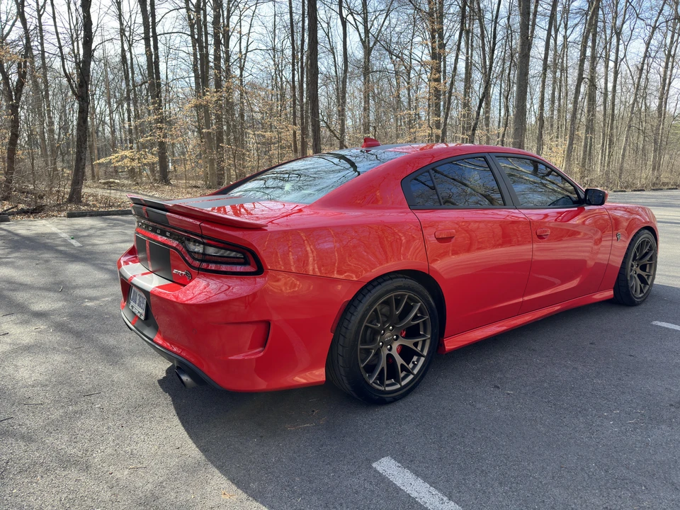 2017 Dodge Charger SRT Hellcat 7th Gen - Image 7 of 31