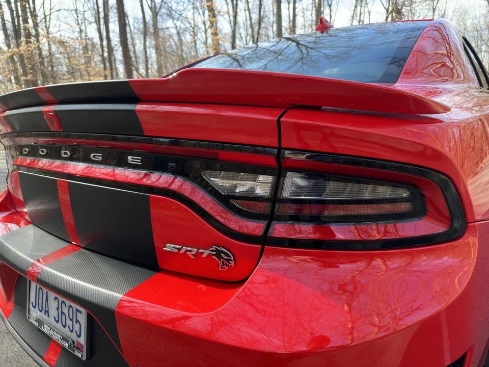 2017 Dodge Charger SRT Hellcat 7th Gen - Image 13 of 31