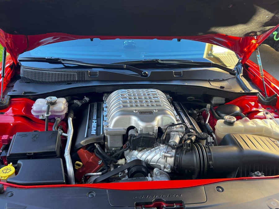 2017 Dodge Charger SRT Hellcat 7th Gen - Image 13 of 15