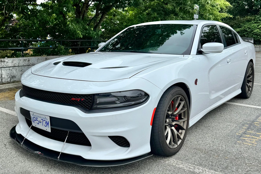 2017 Dodge Charger SRT Hellcat 7th Gen - Image 9 of 31