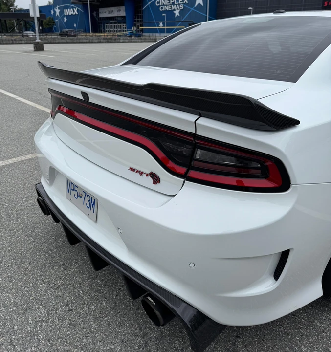2017 Dodge Charger SRT Hellcat 7th Gen - Image 29 of 31